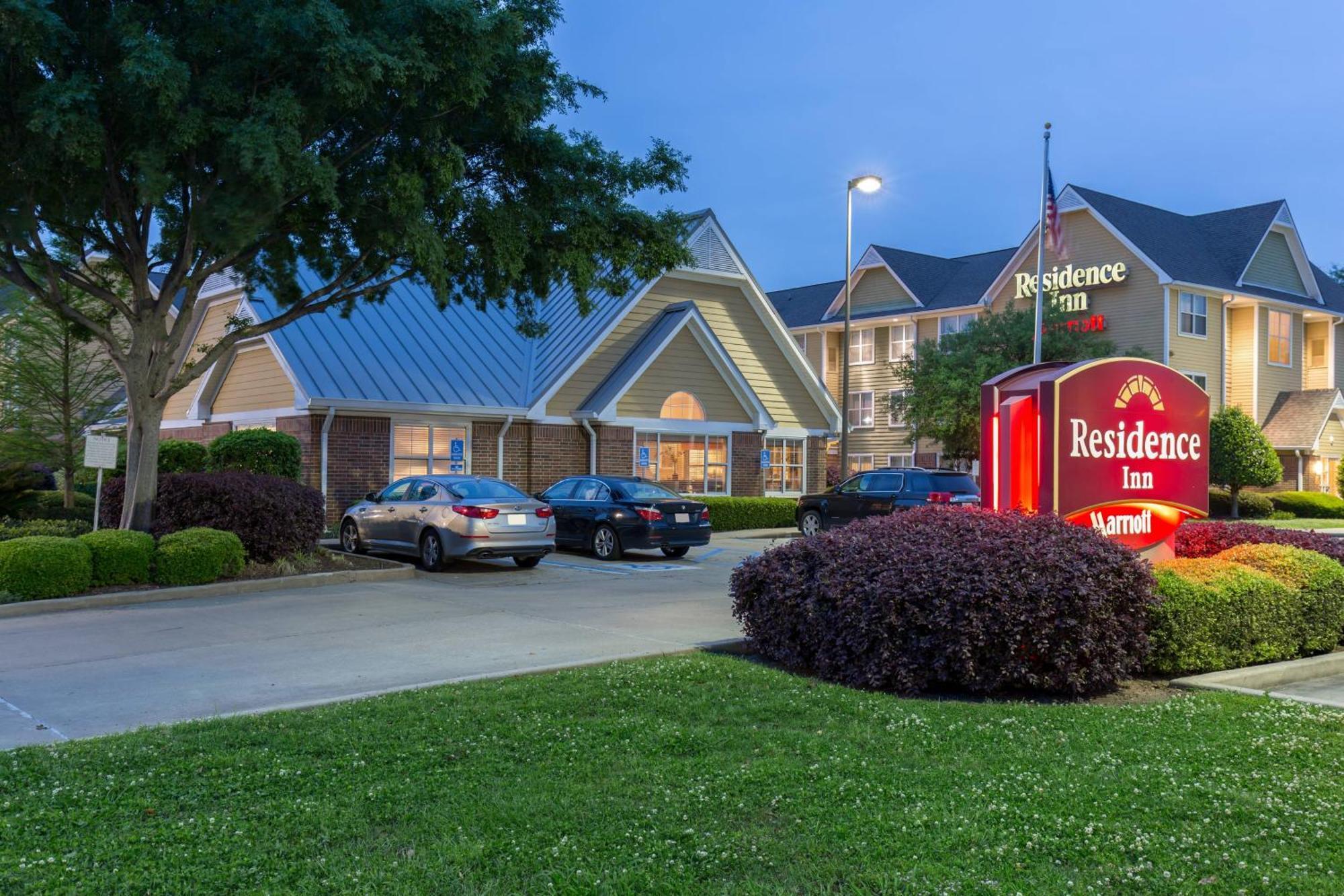 Residence Inn By Marriott Monroe Bagian luar foto
