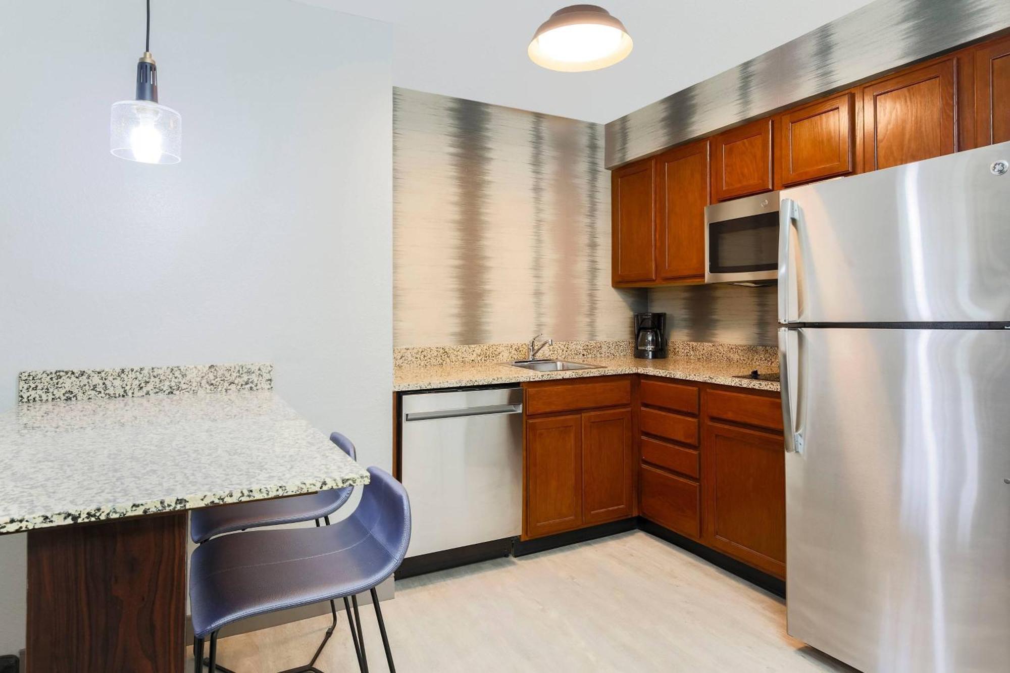 Residence Inn By Marriott Monroe Bagian luar foto